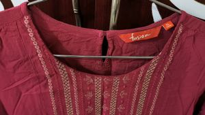 Peach Colour Knee Length Kurti For Women