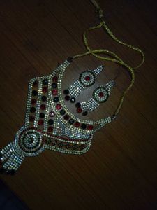 Rhinestone Necklace &amp; Earring Set