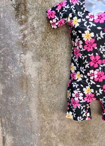 11.16.2 CUTE FLORAL SWIM WEAR