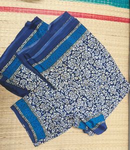 Blue Floral Print Soft Silk Saree