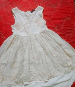 Cream Lace Detail One Piece Dress🤩