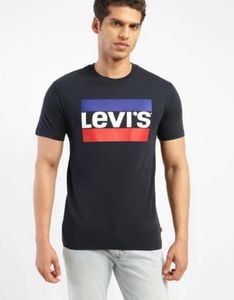 Levi’s T-shirt
