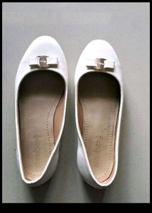 Dressberry White Bellerinas (Euro 39)