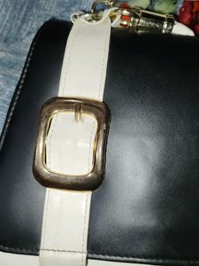 Aunn Bags Black &amp; White Satchel