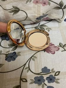 Charlotte Tilbury Compact (mini)