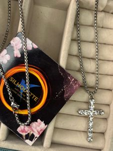 Cross Pendant Necklace