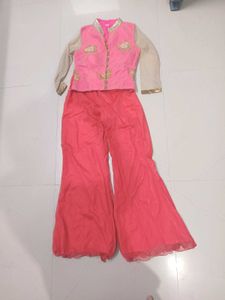 fashionable ethnic set