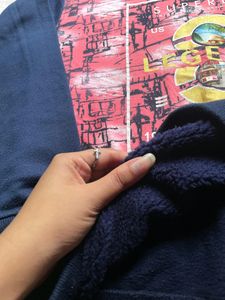 Aesthetic Navy Blue Printed Sweatshirt (Women)