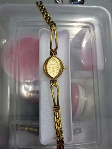 Elegant Gold-Tone Women's Watch by Royal