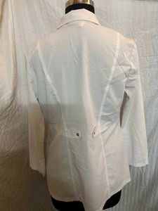 Dickies Women’s White Medical Lab Coat.