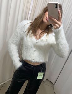 ZARA knit white fuzzy cropped cardigan