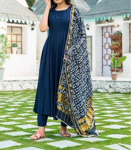 Elegant Navy Blue Kurta with Dupatta