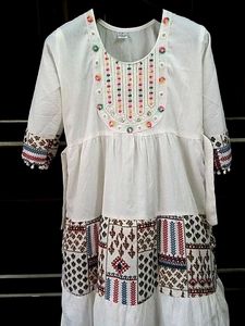 Embroidered White Kurti