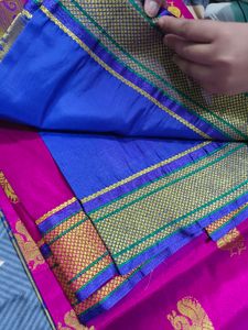 Women Magenta Saree