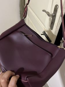 Beautiful Sling Bag It Is