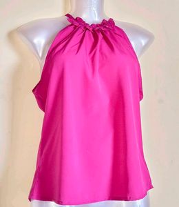 Size S/M 🎁Buy 2 Get 1 Free 🎁Pink Halter Top