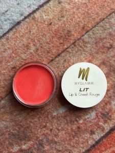 My Glamm Lip & Cheek Rouge-Peach play
