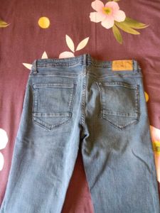 Colin&#39;s Blue Jeans