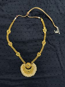 Traditional  Antique Gold Tone Pearl Long Neclace