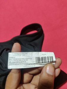 black Athletica sports bra size XL