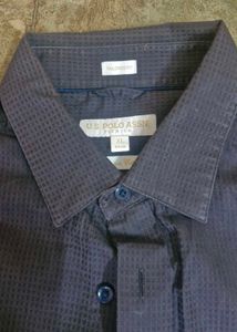 Men&#39;s button down shirt
