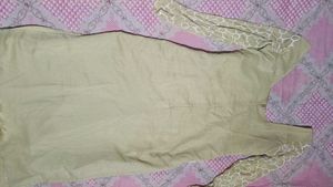 Elegant Embroidered Kurta