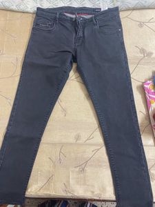 Shaded Black Jeans For Men
