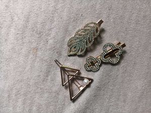 Set Of 3 Hair Clips