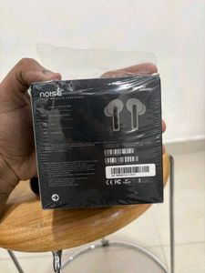 Noise Earbuds - Black