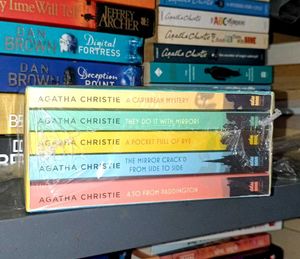 Agatha Christie Paperback Set (5 Books)