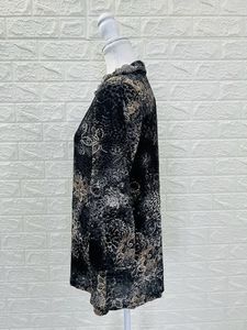 Grey Floral Tab Sleeve Tee