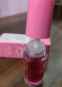 Too Faced Lip Gloss Kissing Jelly