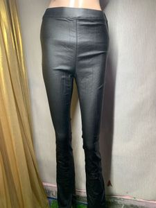 Stylish Black Flare Leggings
