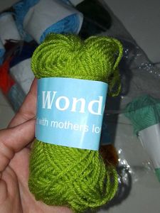 Woolly Wonders Yarn Bundle (Pack Of 14)🎀