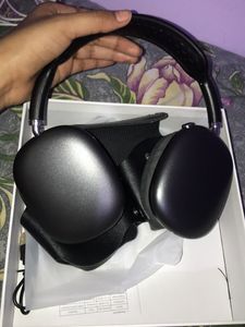 AIRPODS MAX