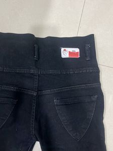 Women’s Black High waisted Jeans