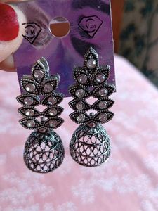 Silver Jhumka Earrings