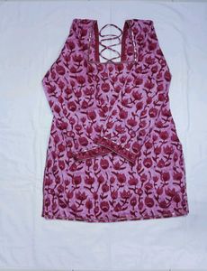 🌷Cotton Short Kurti with Criss-Cross Back Tie