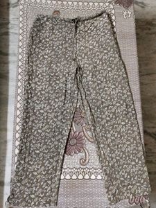 Daily Wear Ladies Kurti With Pajami
