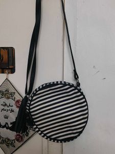 Sling Bag