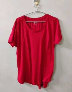 STYLE &CO BRAND NEW SOLID RED T- SHIRT