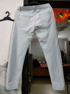 Light Wash Denim Jeans