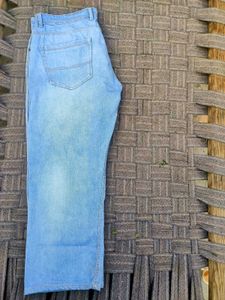 डेनिम का टशन ,नीली जींस, अपना ही सीन!