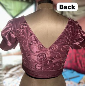 Floral Embroidered Blouse💗💖