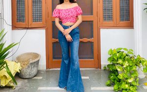 Puff Sleeves Tie Up Crop Top