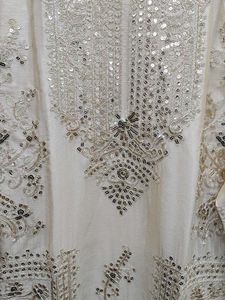 3 Pc Pakistani Suit Set