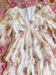 Cute Pinteresty floral dress