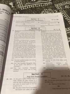 Oswal Cbse Question Bank Class 10-Social Science