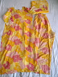 combo of 2 kurta sets