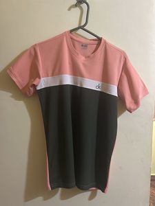Cool Looking Calvin Klein S T-shirt